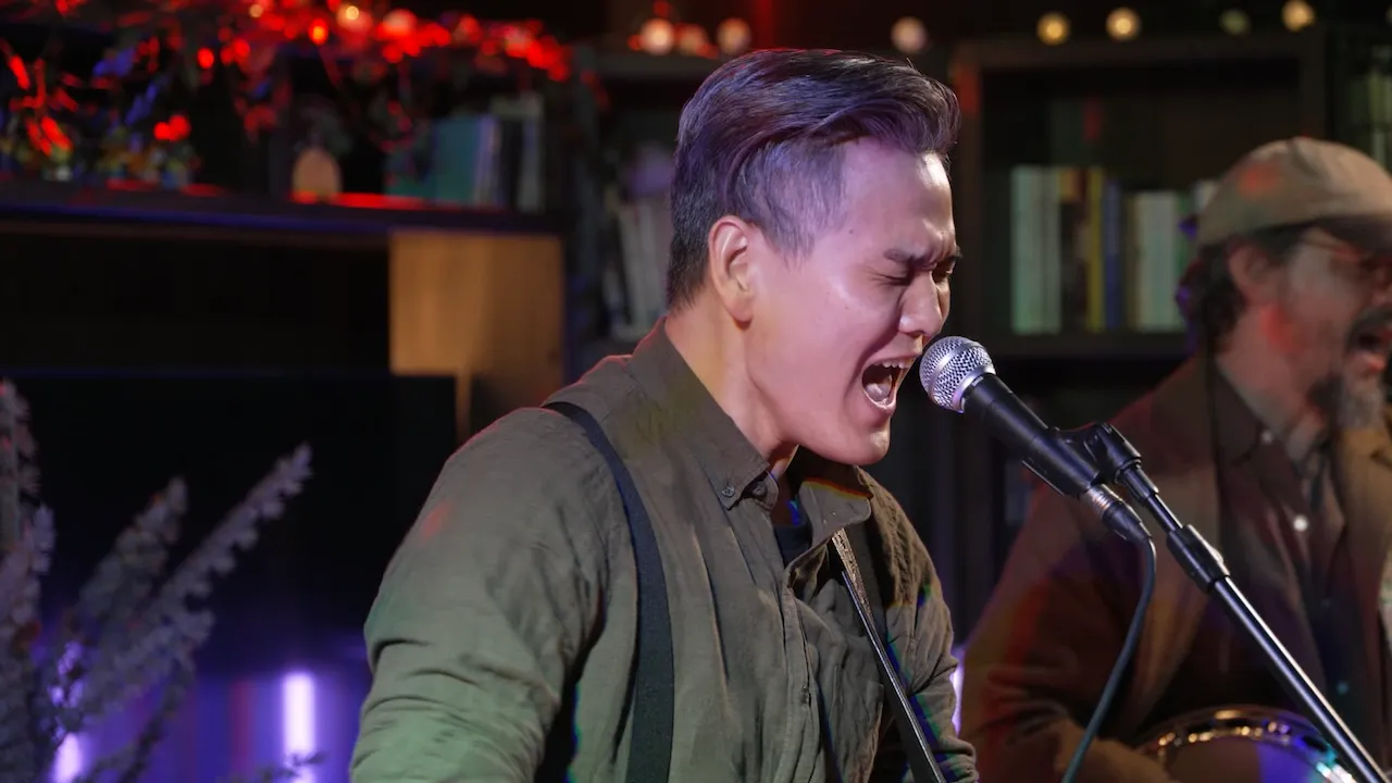 예술해방전선 활동 기록 사진 물고기 최종판.mpeg 20230430 154344.522