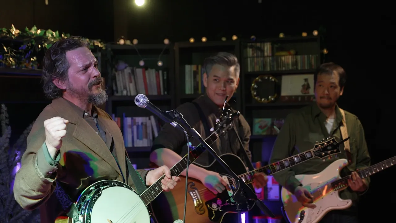 예술해방전선 활동 기록 사진 물고기 최종판.mpeg 20230430 154443.706