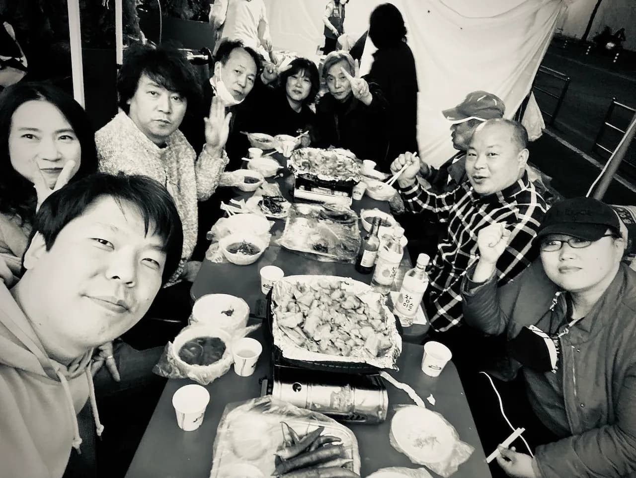 예술해방전선 활동 기록 사진 832B69FD F029 4CA3 8253 9E8695D5577C