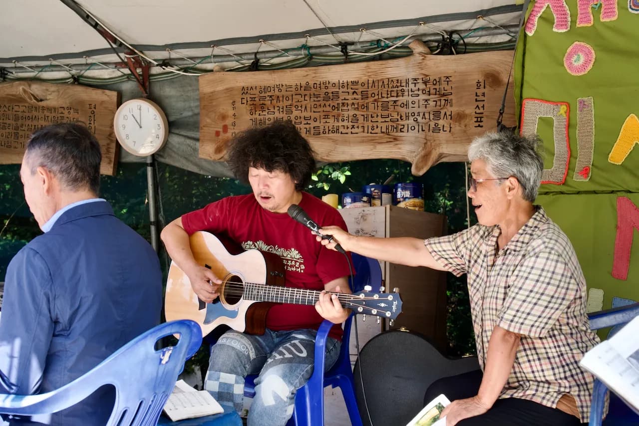 예술해방전선 활동 기록 사진 DSC07125