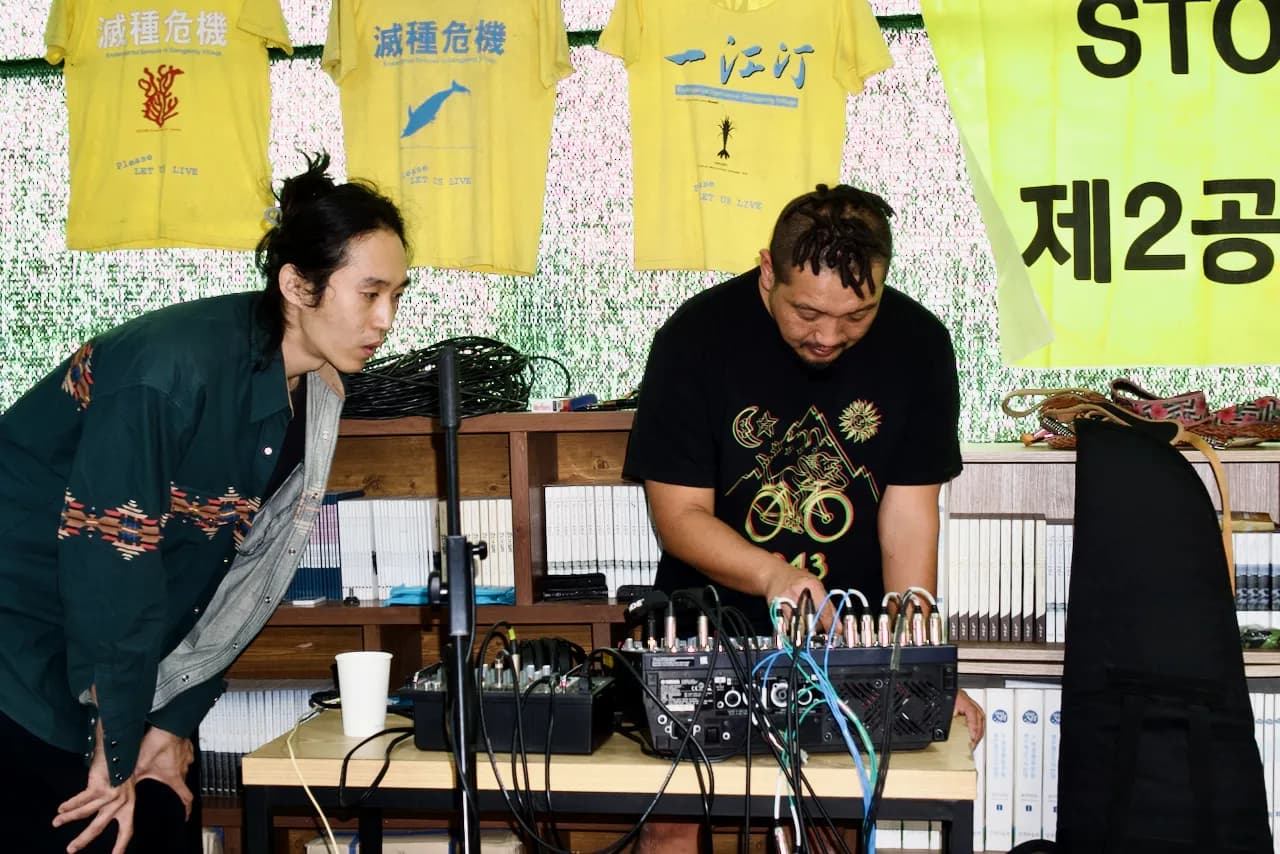 예술해방전선 활동 기록 사진 DSC07254