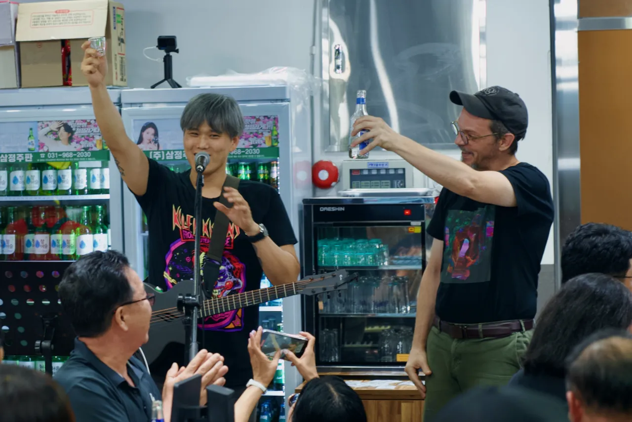 예술해방전선 활동 기록 사진 IMG 3813 (1)