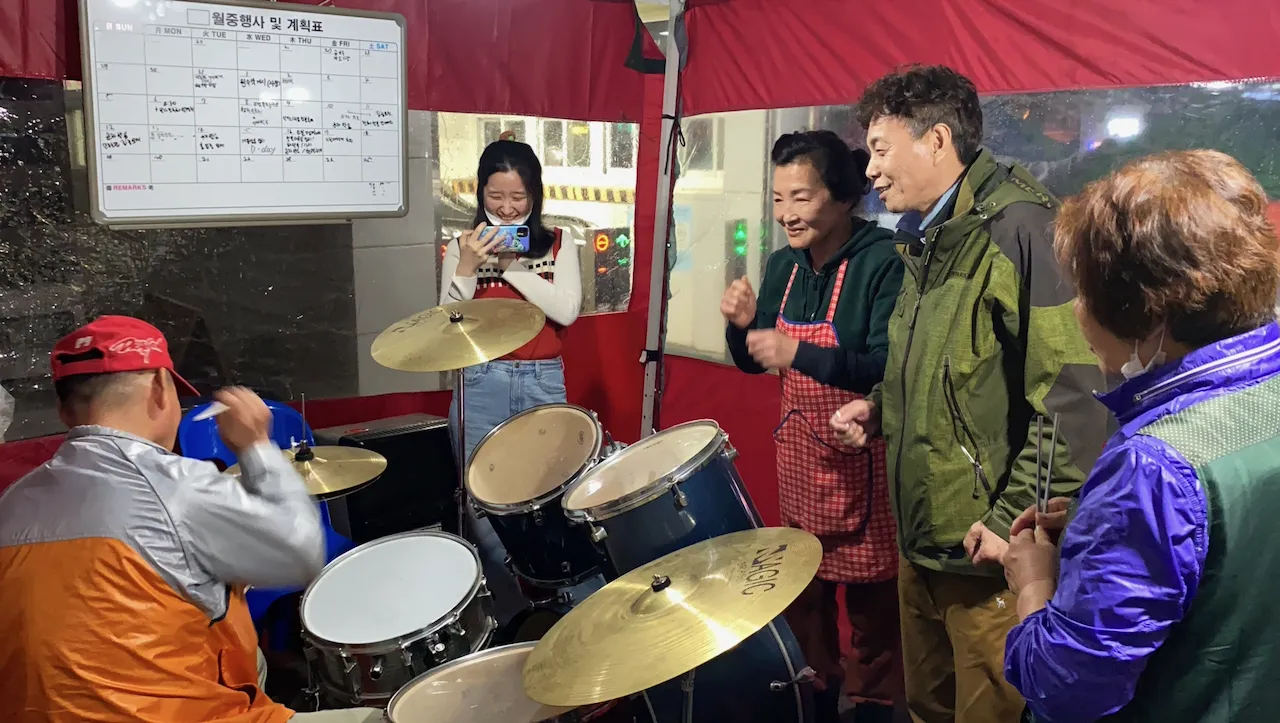 예술해방전선 활동 기록 사진 IMG 0060